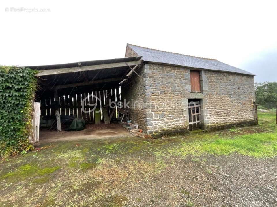 Maison à SAINT-PIERRE-DE-PLESGUEN