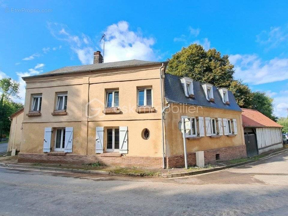 Maison à CAOURS