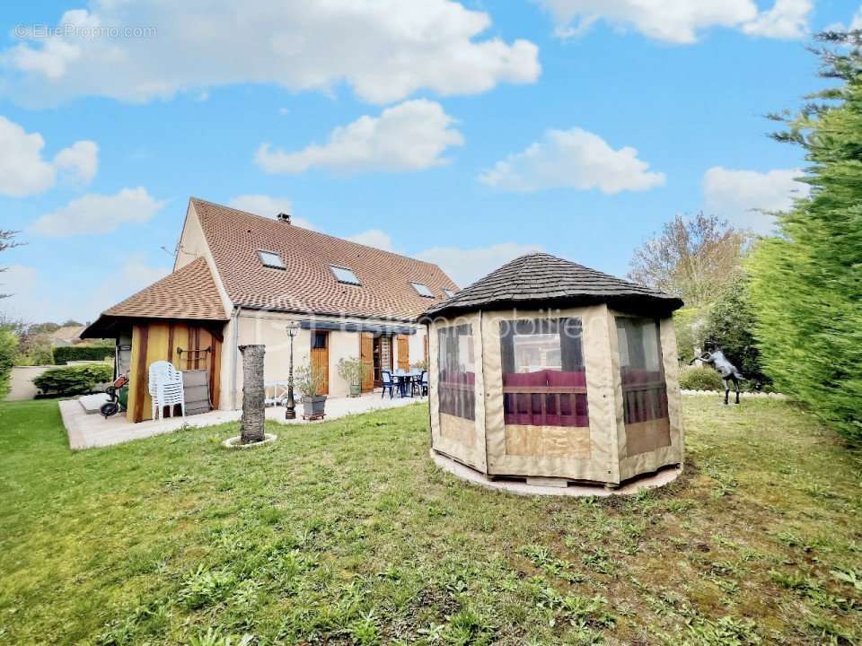 Maison à SAINT-VRAIN