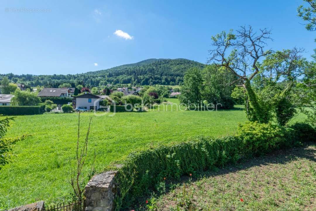 Appartement à ANNECY-LE-VIEUX