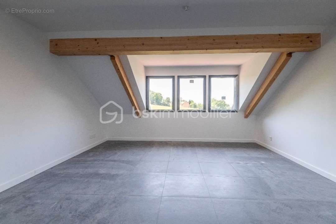 Appartement à ANNECY-LE-VIEUX