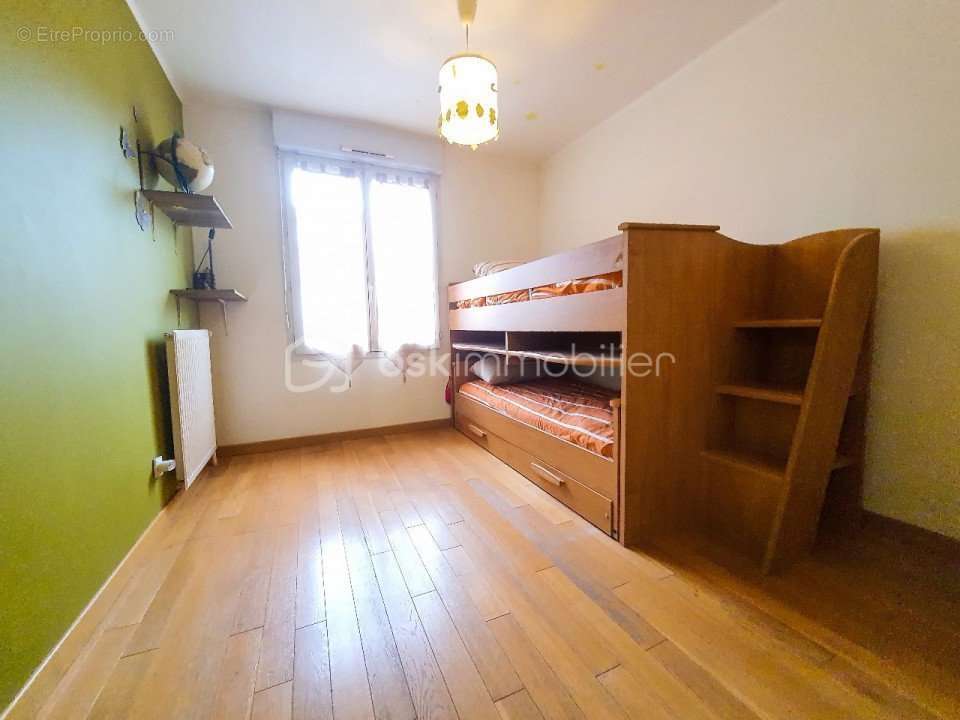 Appartement à BONDY