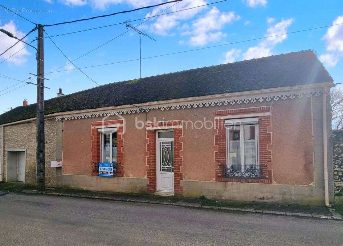 Maison à LONGUEVILLE