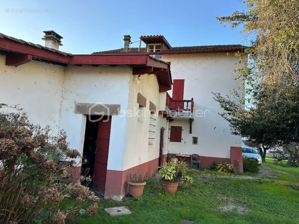 Maison à SAINT-JEAN-PIED-DE-PORT