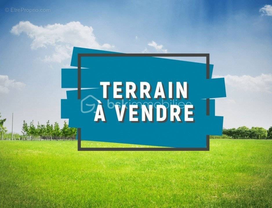 Terrain à CROISILLES