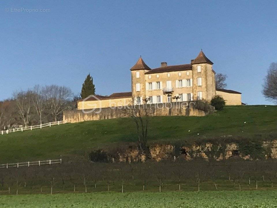 Maison à CONDEZAYGUES