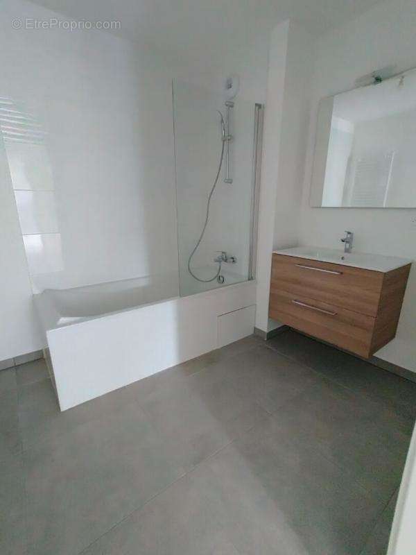 Appartement à AYSE