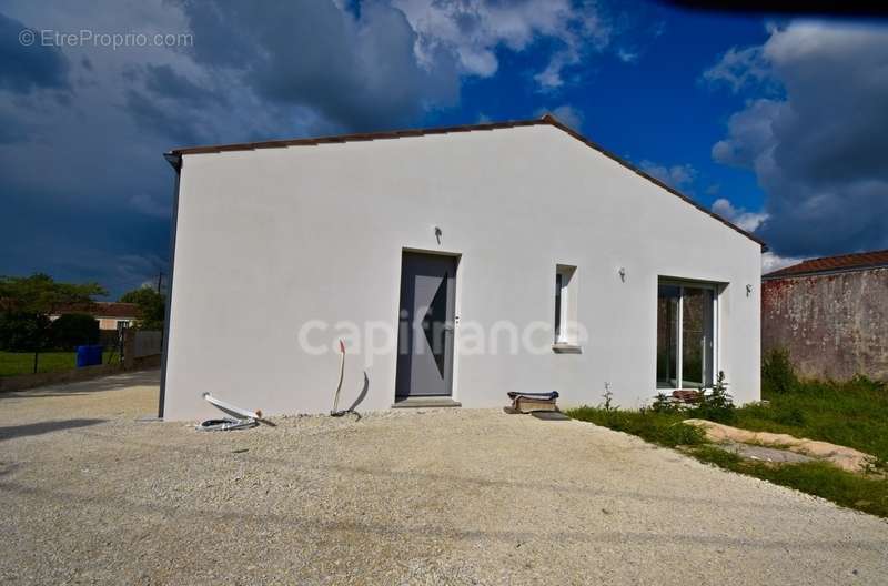 Maison à PONT-L&#039;ABBE-D&#039;ARNOULT