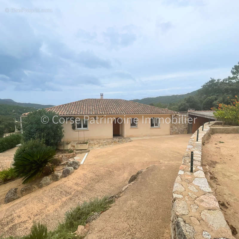 Maison à PORTO-VECCHIO