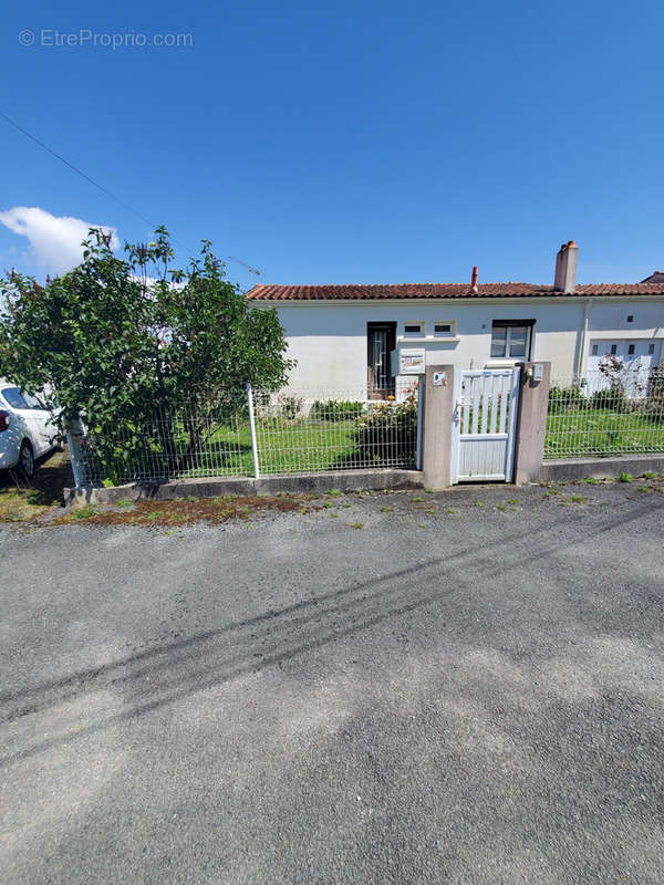 Maison à MESCHERS-SUR-GIRONDE