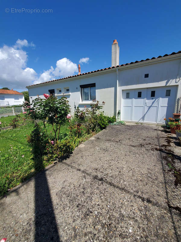 Maison à MESCHERS-SUR-GIRONDE