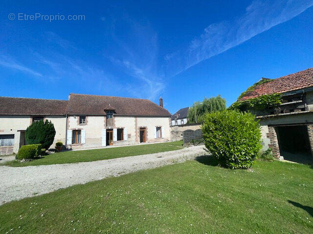 Maison à CORROY