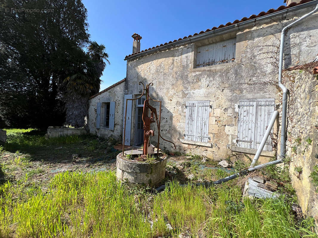 Maison à LA TREMBLADE