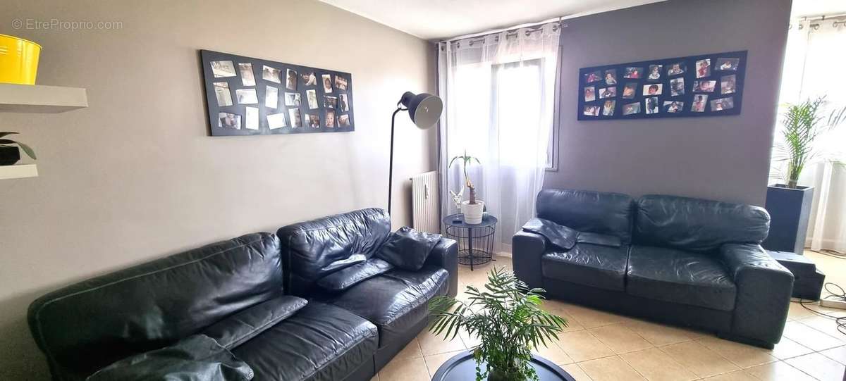 Appartement à LIVRY-GARGAN