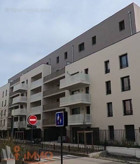 Appartement à BOURGOIN-JALLIEU