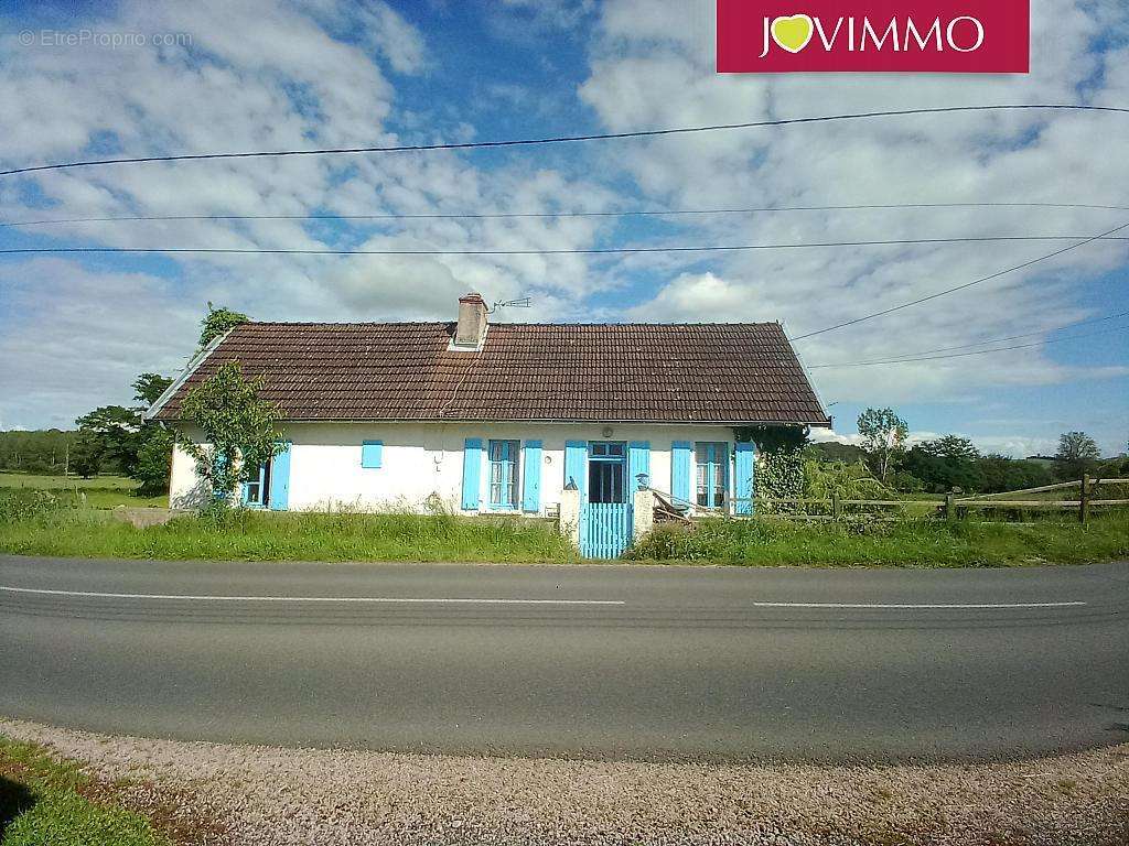 Maison à JALIGNY-SUR-BESBRE