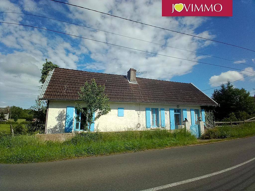 Maison à JALIGNY-SUR-BESBRE