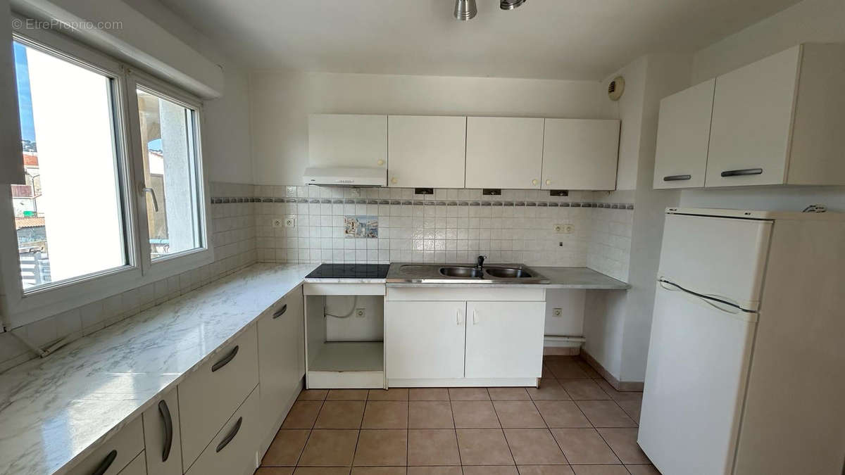 Appartement à MARSEILLE-16E