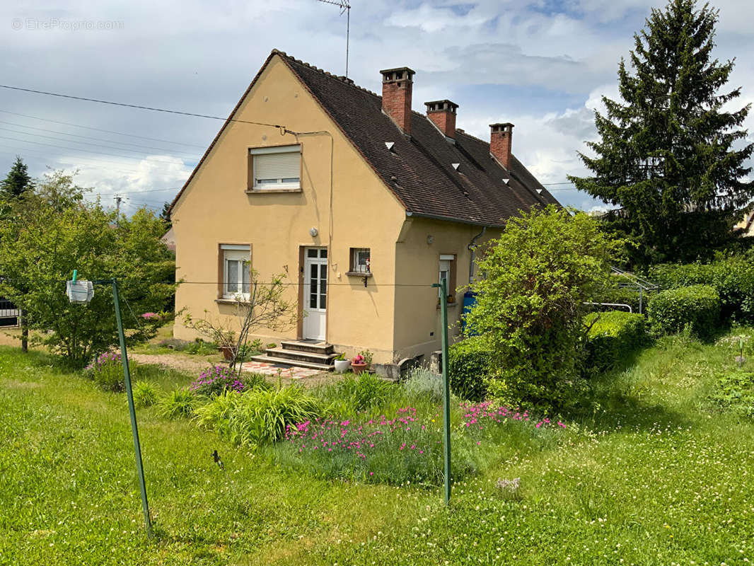 Maison à LE CREUSOT