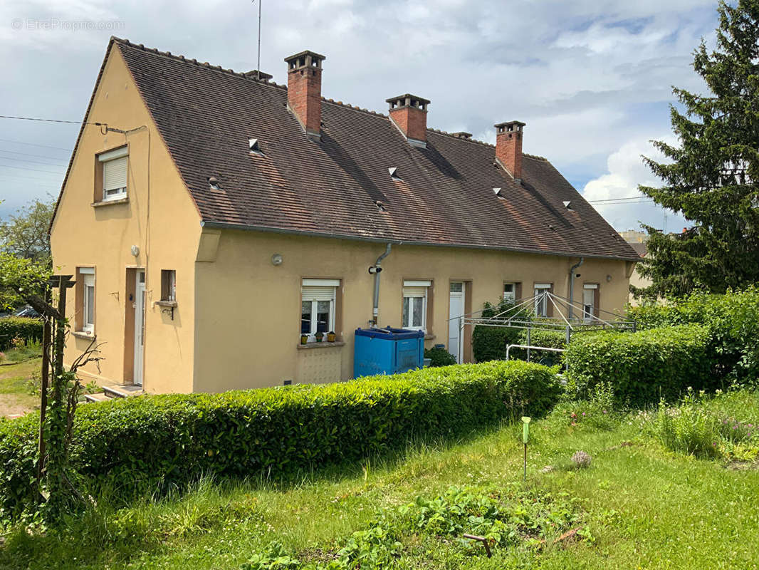 Maison à LE CREUSOT