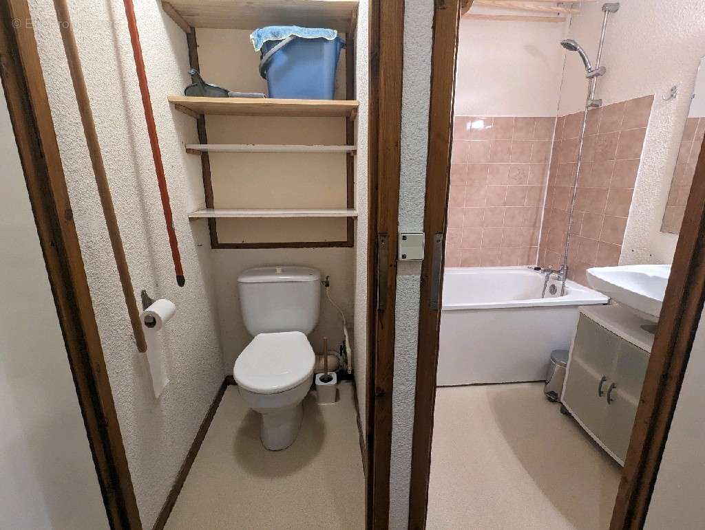 Appartement à MORILLON