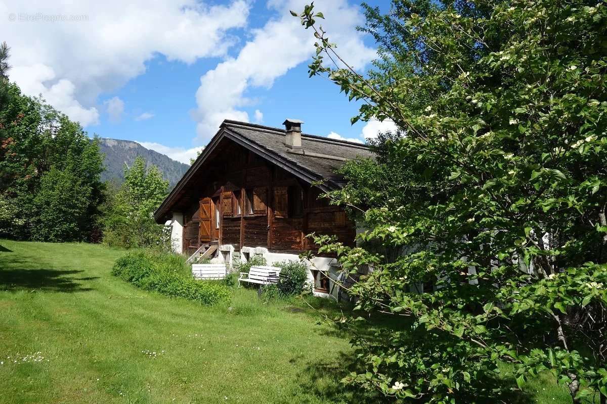 Maison à LES HOUCHES