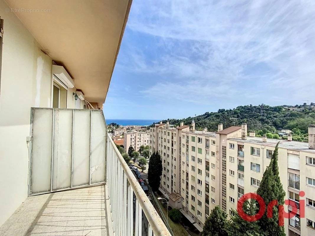 Appartement à MENTON