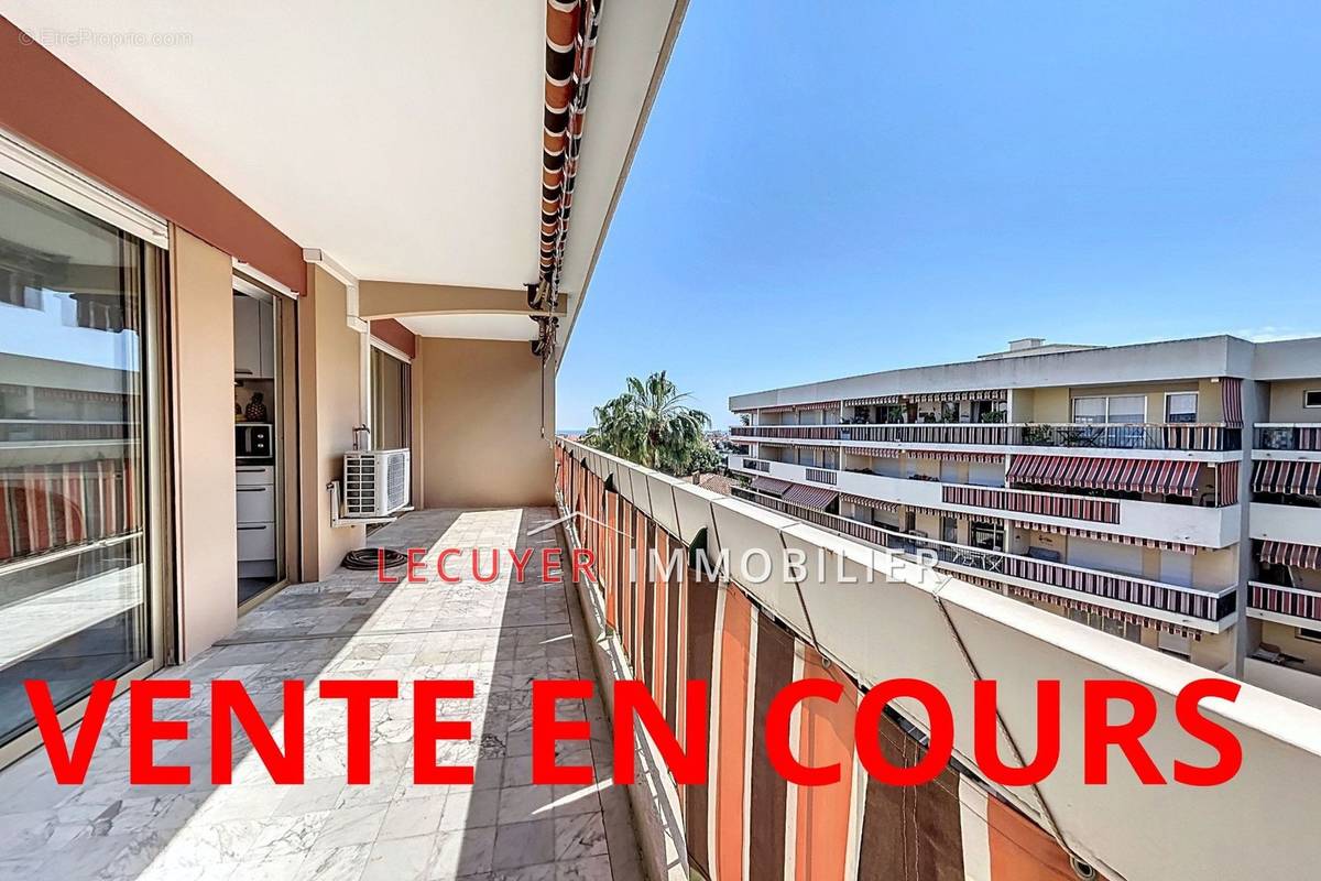 Appartement à VALLAURIS