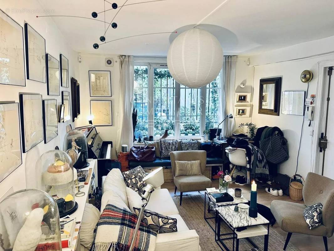 Appartement à PARIS-6E