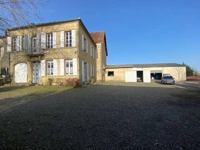 Maison à AIGNAN