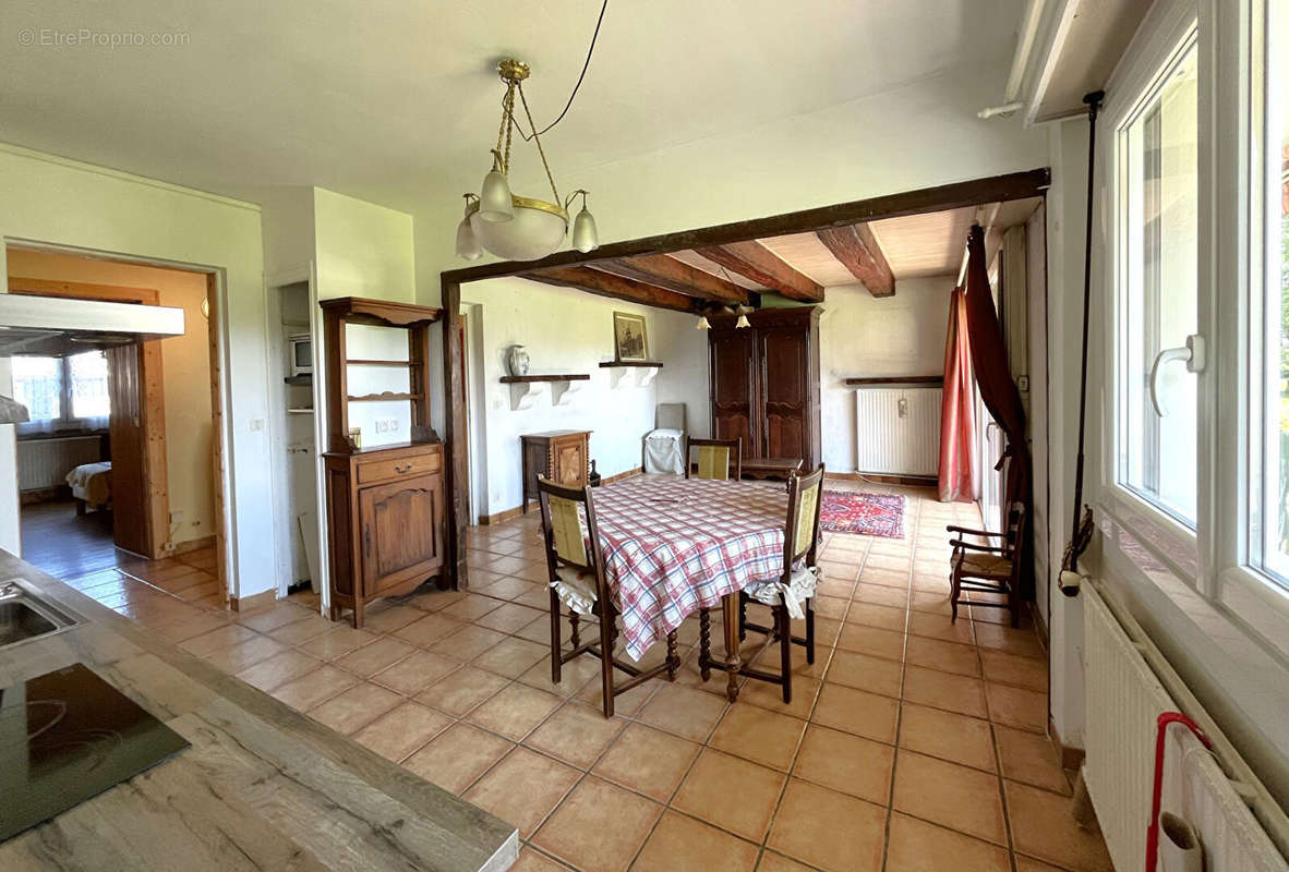 Appartement à AIX-LES-BAINS