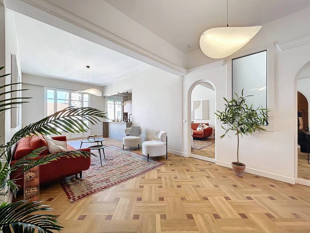 Appartement à NICE