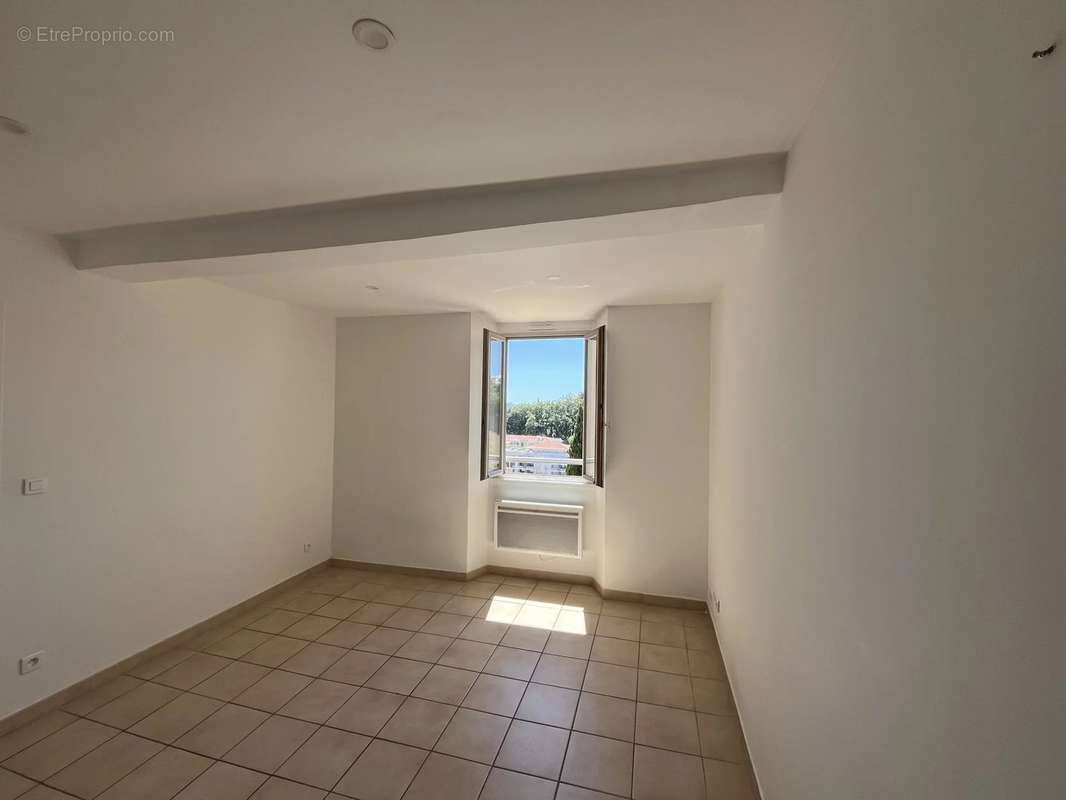 Appartement à CAGNES-SUR-MER