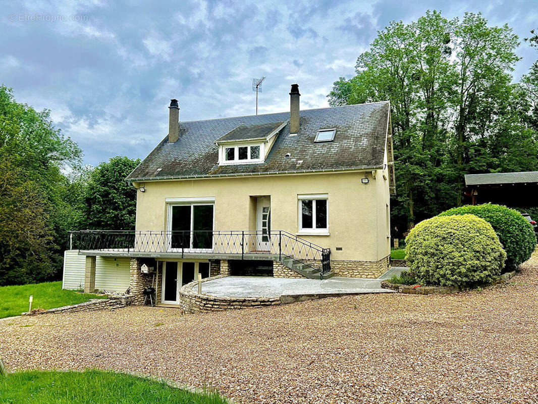 Maison à CHAUMONT-EN-VEXIN