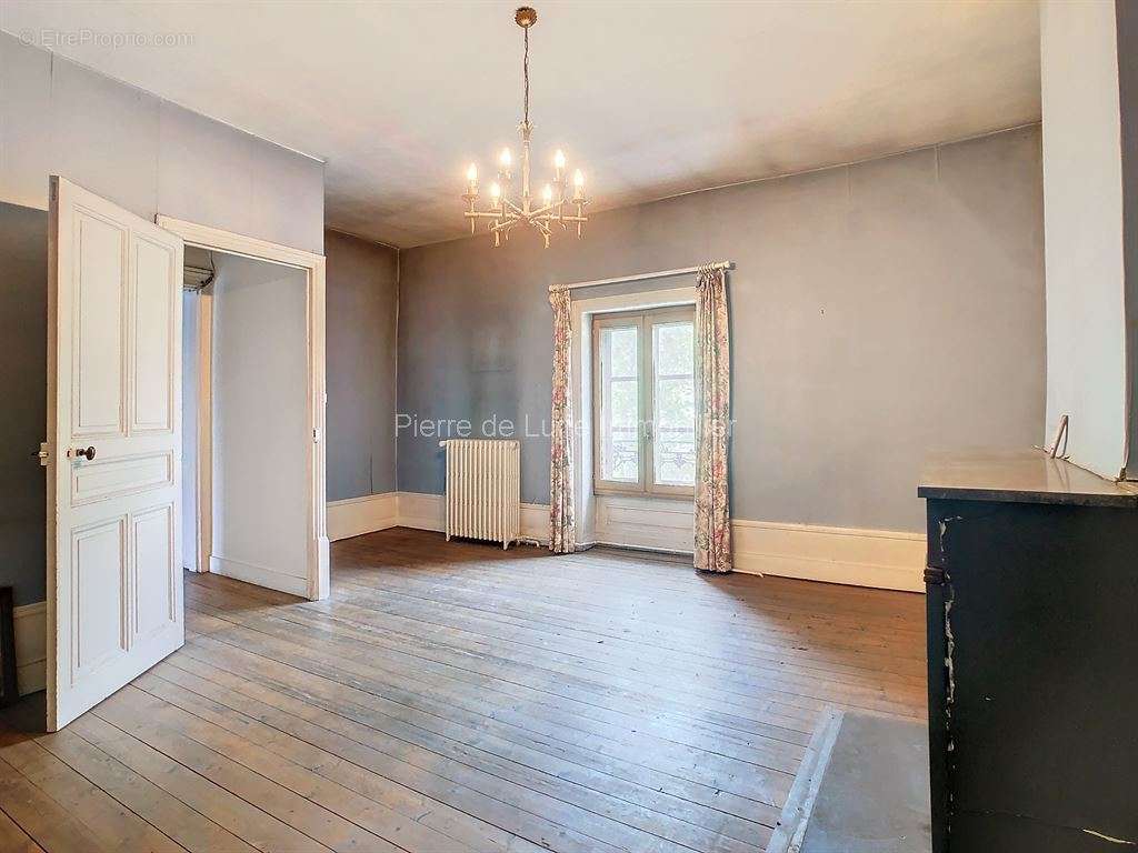 Appartement à VILLEFRANCHE-SUR-SAONE