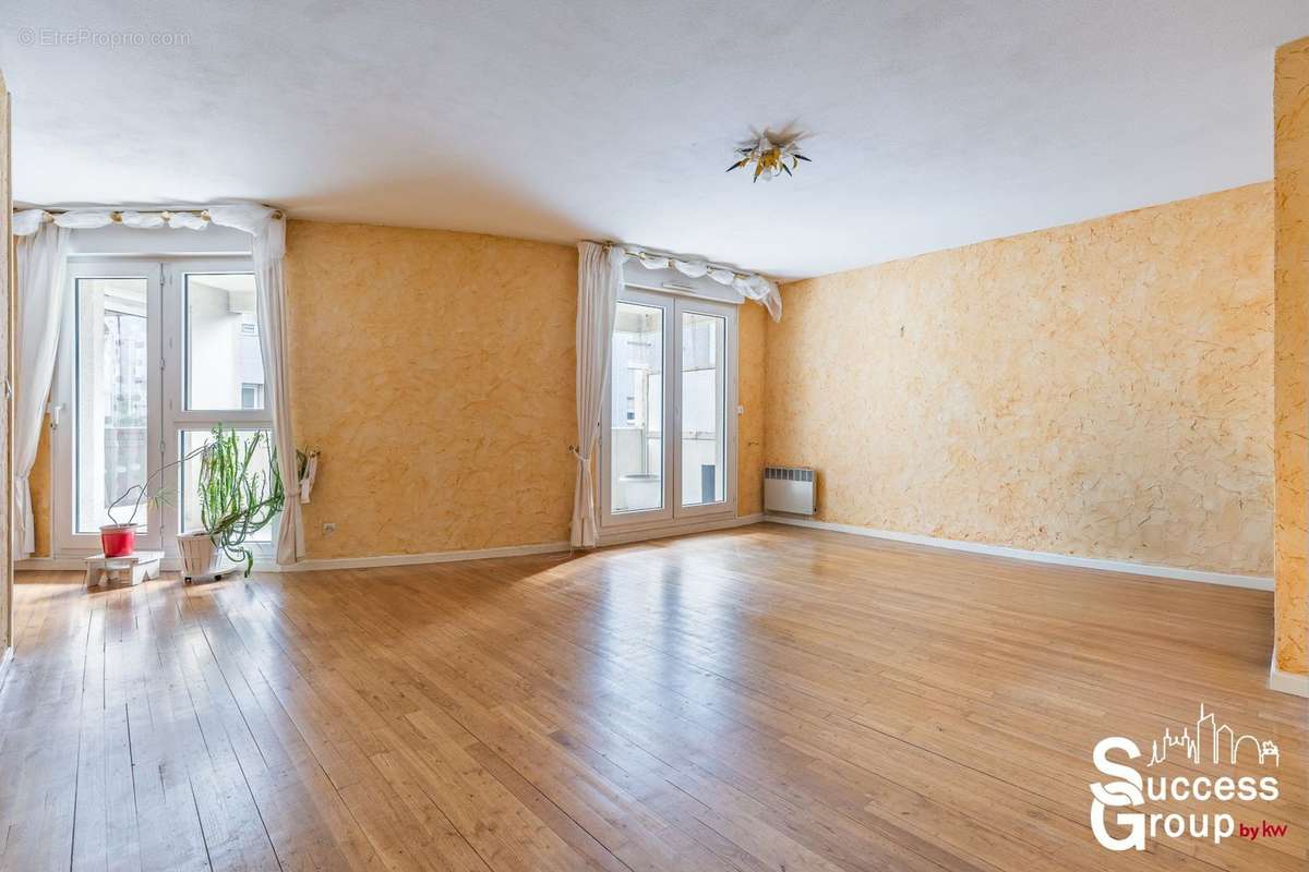 Appartement à LYON-3E