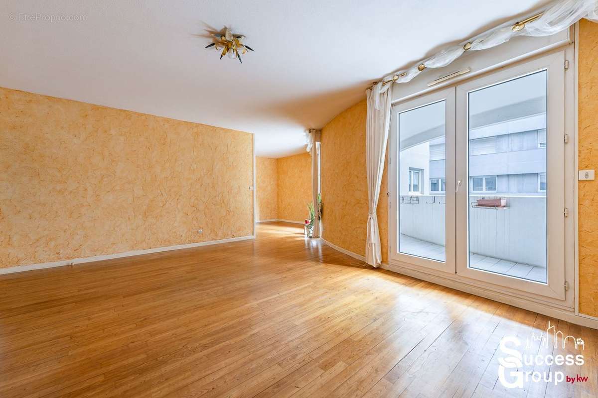 Appartement à LYON-3E