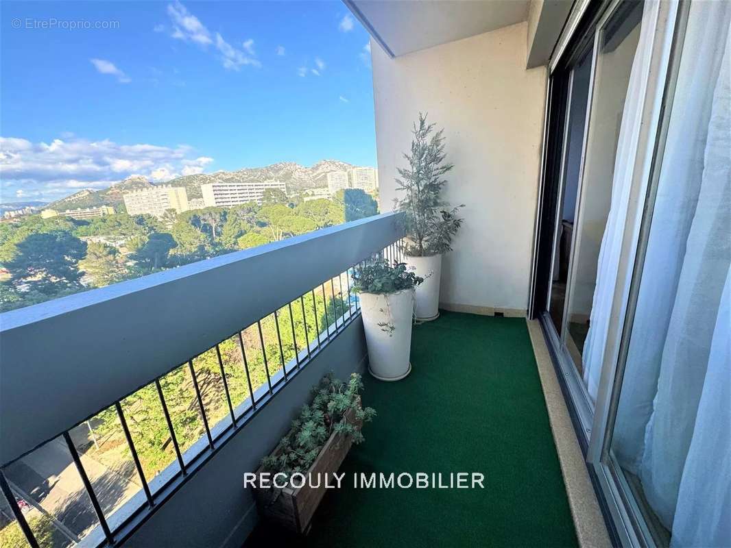 Appartement à MARSEILLE-9E