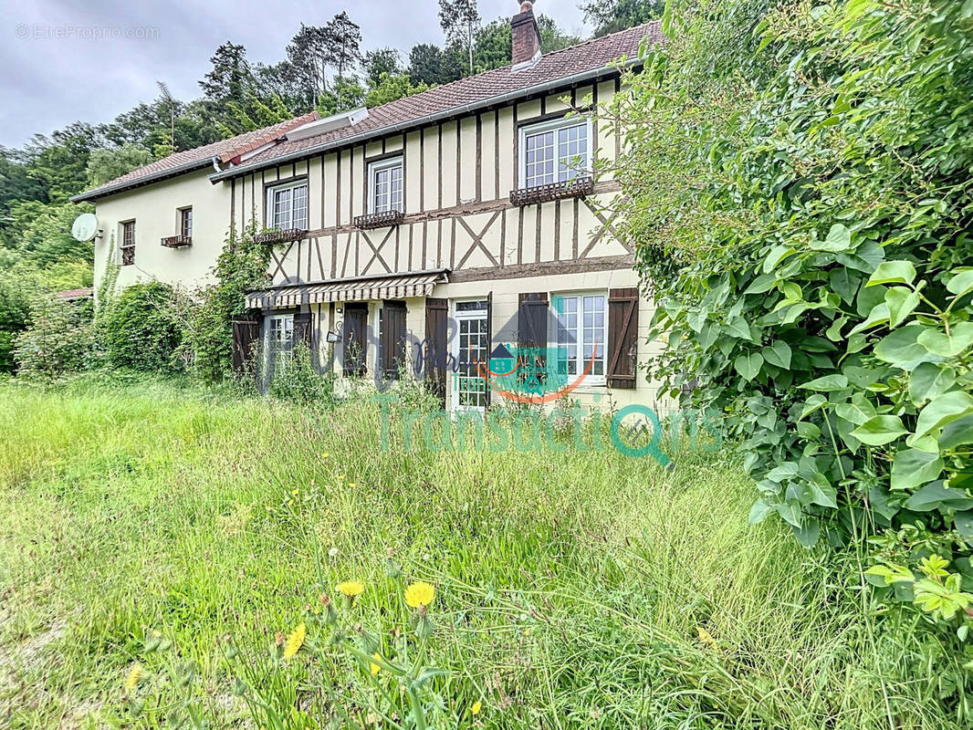 Maison à VILLEQUIER