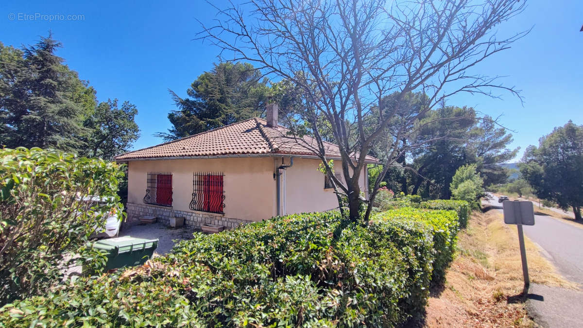 Maison à AIX-EN-PROVENCE