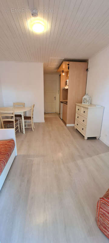 Appartement à PEROLS