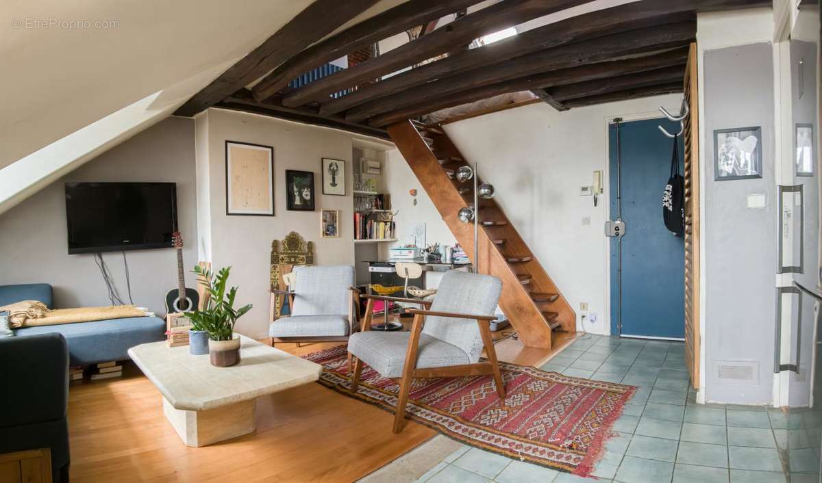 Appartement à PARIS-10E