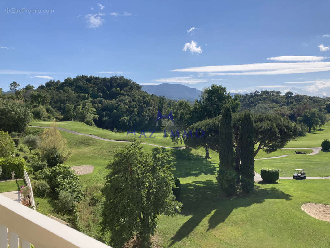 Appartement à MANDELIEU-LA-NAPOULE