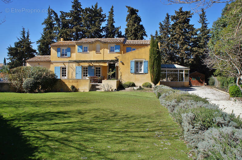 Maison à SAINT-CANNAT