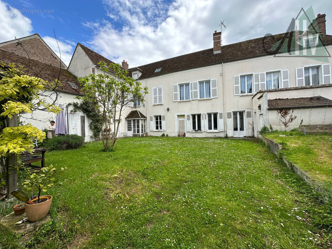 Maison à BRAY-SUR-SEINE