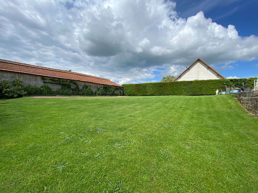 Maison à TILLEUL-DAME-AGNES