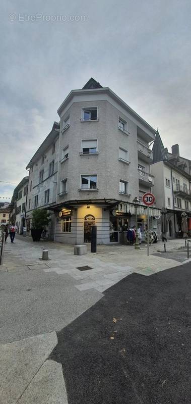 Appartement à LA ROCHE-SUR-FORON