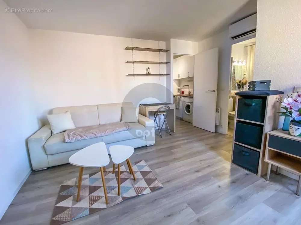 Appartement à ROQUEBRUNE-CAP-MARTIN