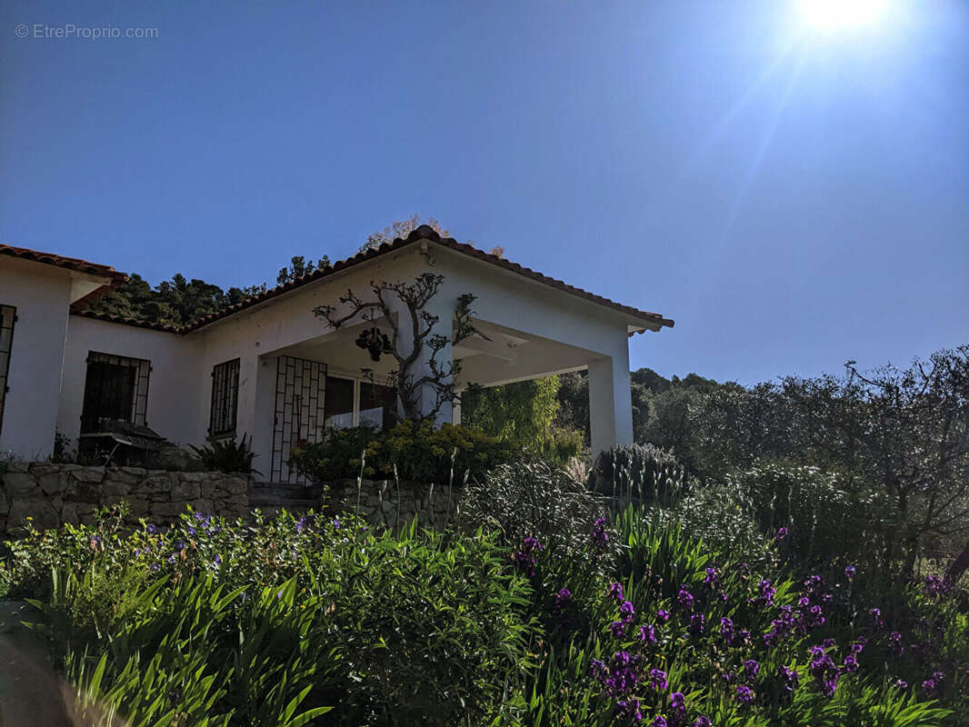 Maison à MOISSAC-BELLEVUE