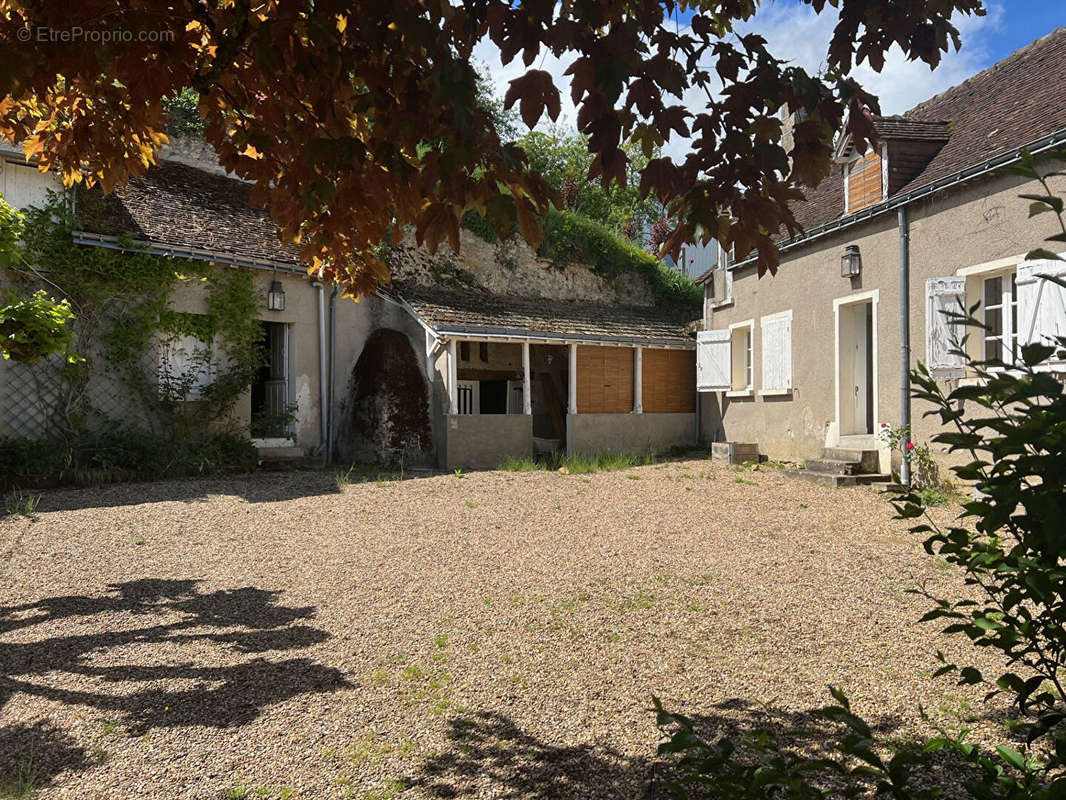 Maison à NOIZAY